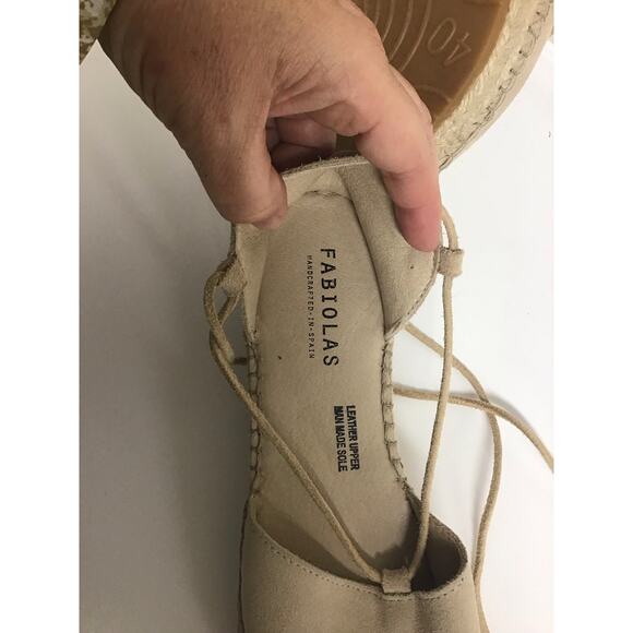 Fabiolas Tan Sandals Women's EUR 40, US 9-9.5 - Picture 4 of 4